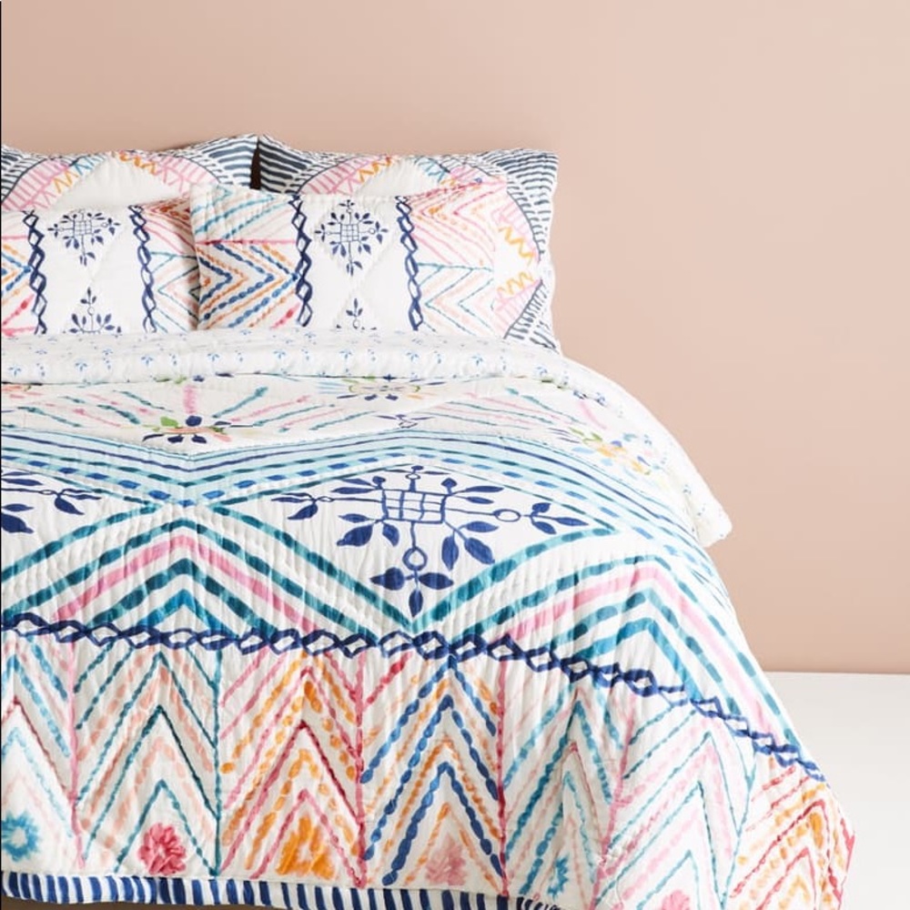 Anthropologie Zadar Pair Of Standard Shams nwt - Picture 4 of 5